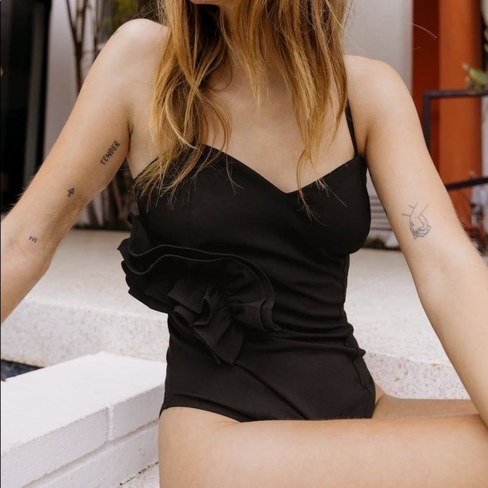ZARA Ruffle Bodysuit